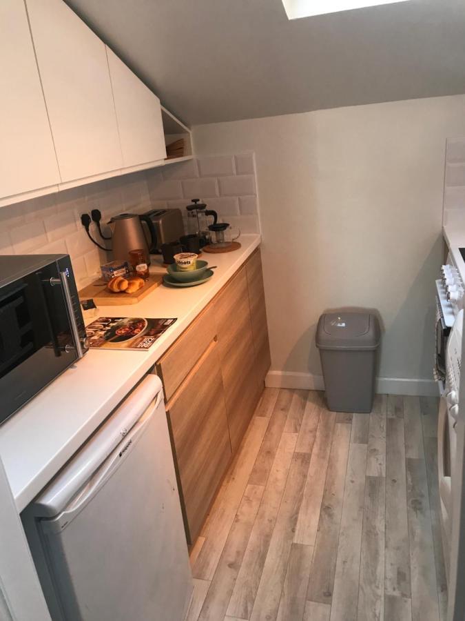 شقة Fantastic 2 Bed Flat In Dunblane High Street المظهر الخارجي الصورة